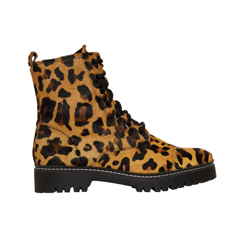 Women's Western Boots with a leopard print, black laces and a black sole