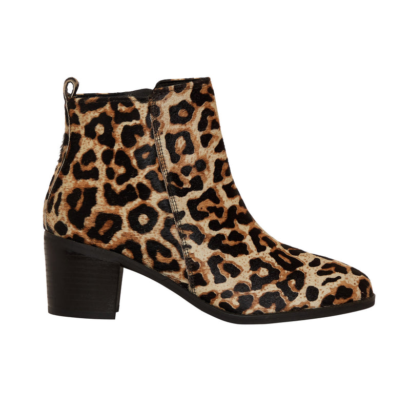 Leopard print Women's Western Boots with black zipper on the inner sides and a block heel