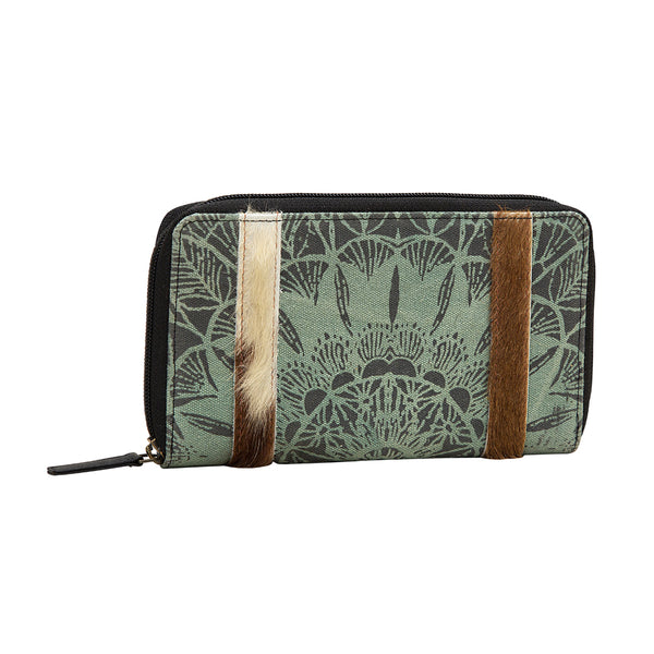 Sky Magic Wallet - MyraUSA