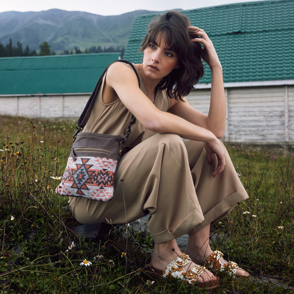 MAYA AZUL SHOULDER BAG - MyraUSA