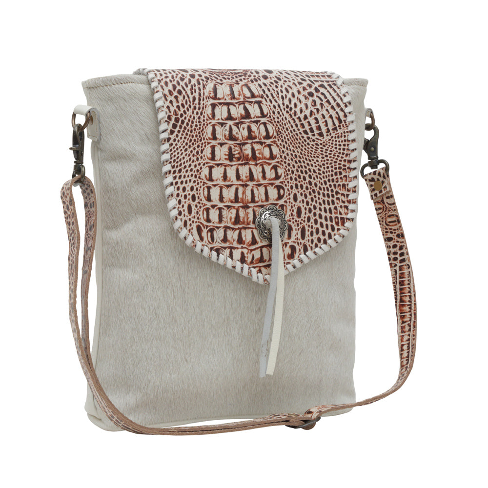 SMOKEY AZTECA LEATHER & HAIRON BAG - MyraUSA