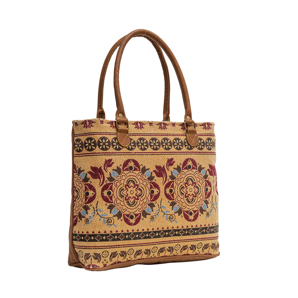 Calyrex Tote Bag - MyraUSA