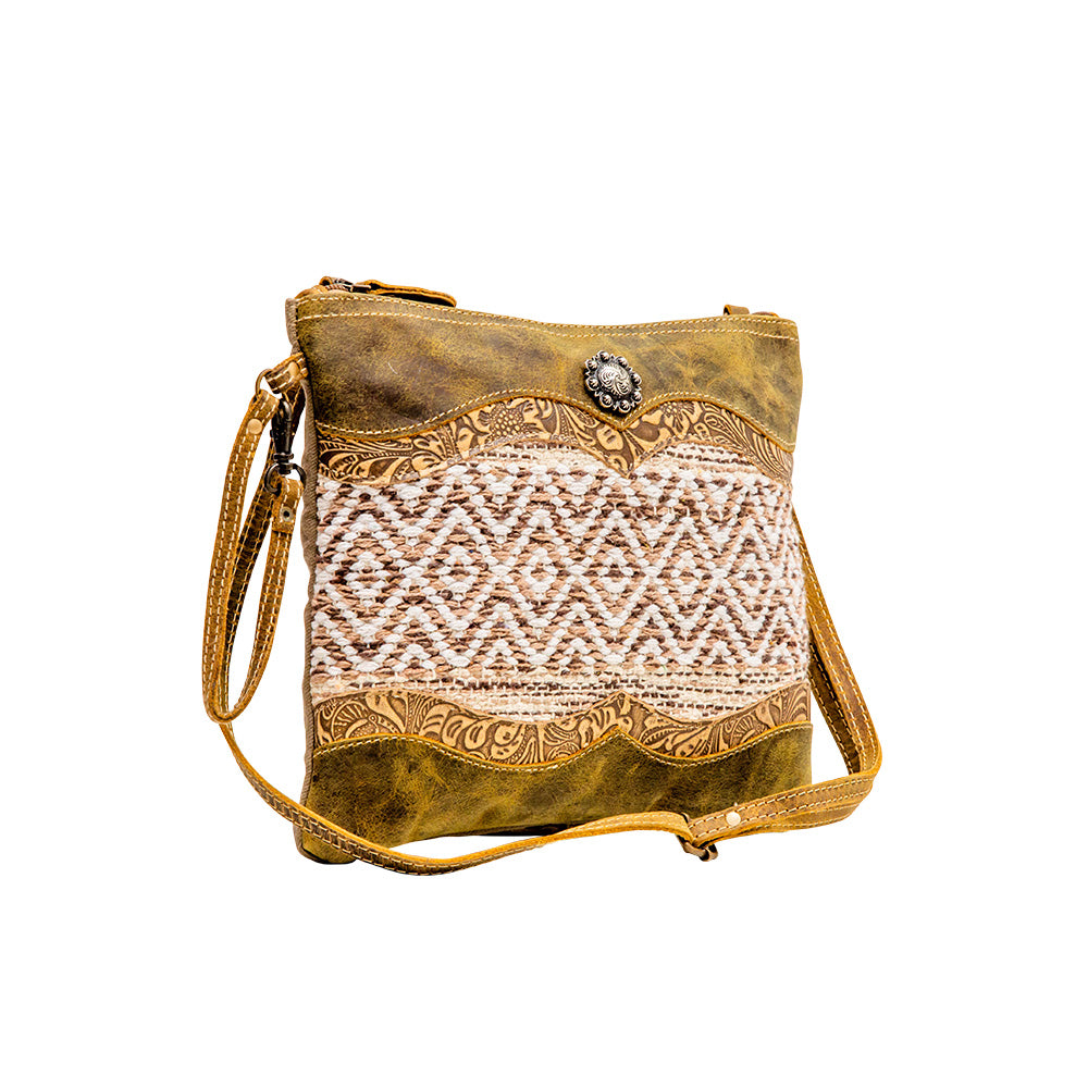 Razia Small & Crossbody Bag - MyraUSA