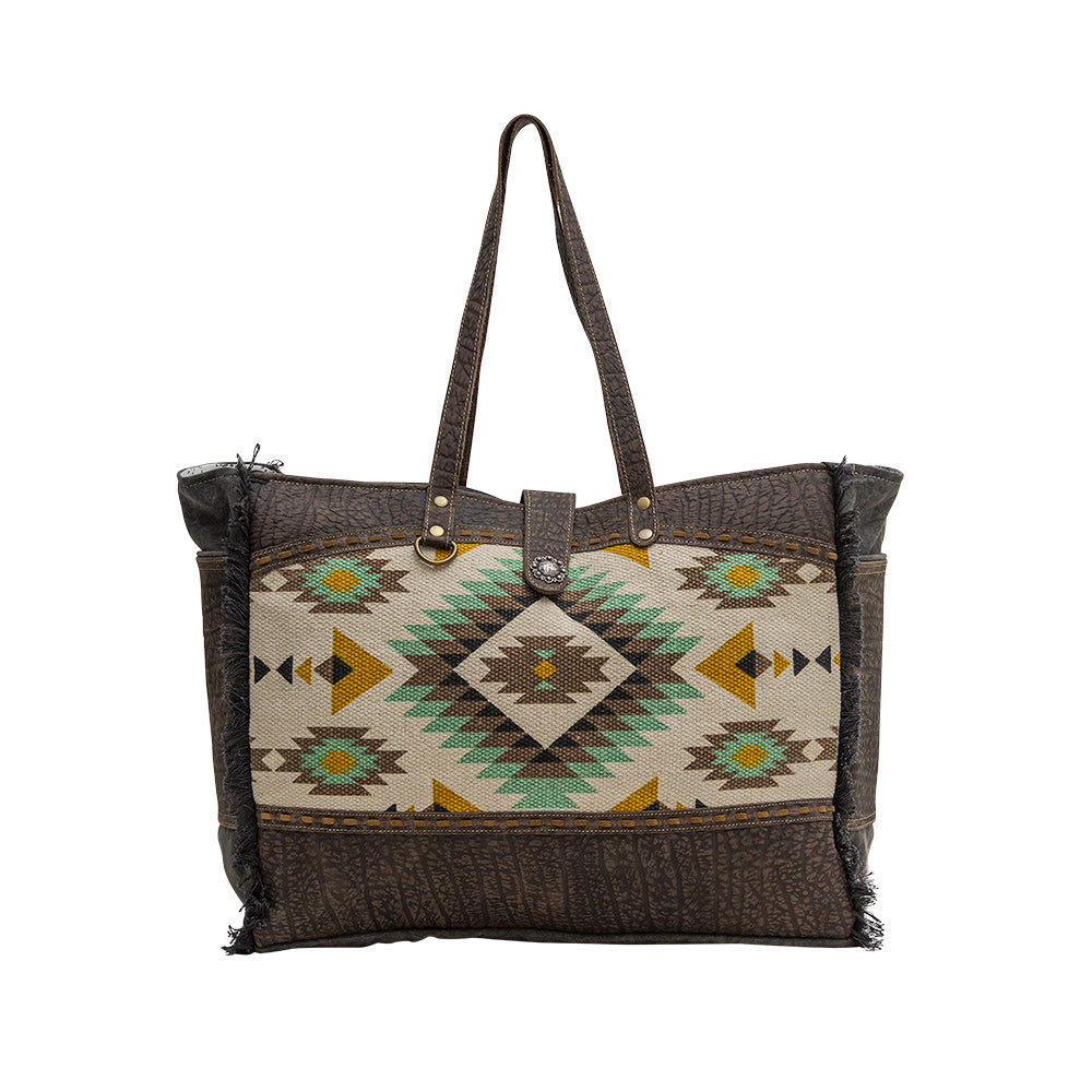 Flatey Weekender Bag - MyraUSA
