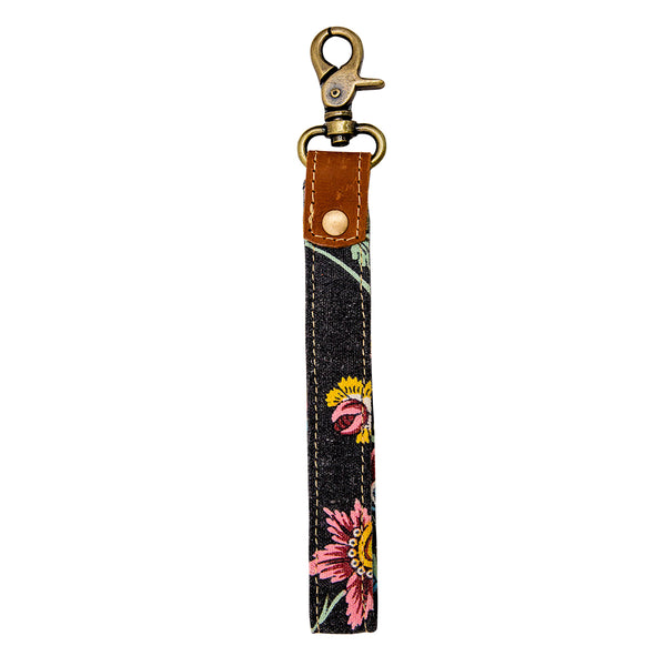 Broly Key Fob - MyraUSA