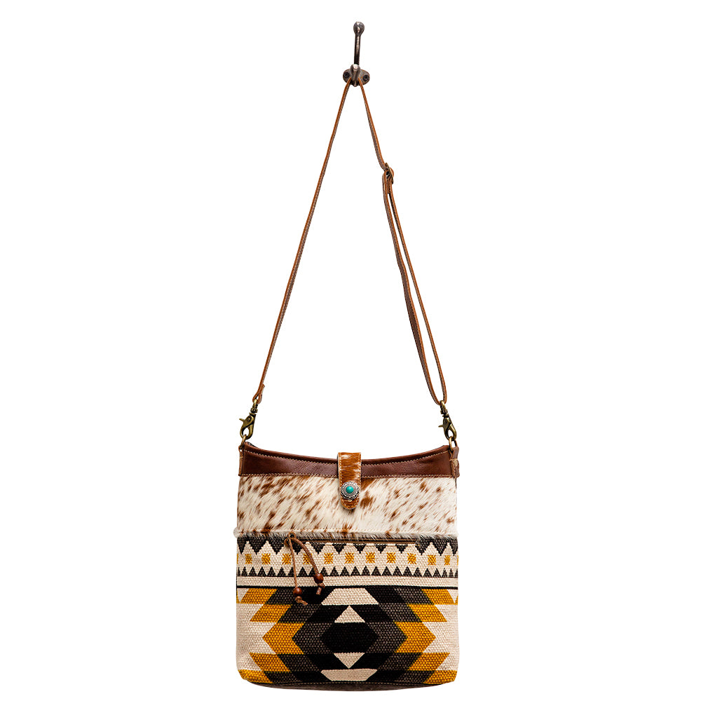 Krone Shoulder Bag - MyraUSA