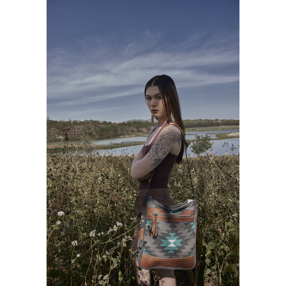 Starfire Azteca Shoulder Bag - Myra USA