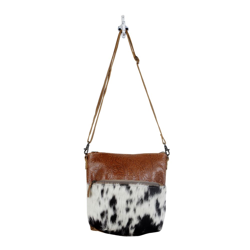 Engraved Crossbody Bag - MyraUSA