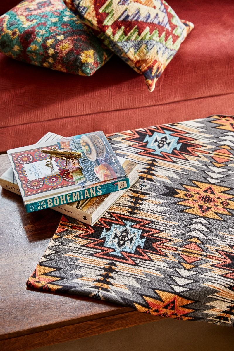 Tuck-in Cushion Cover - MyraUSA
